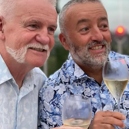 Δωμάτια σε οικογενειακή κατοικία 2 Mikes Δουβλίνο