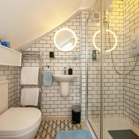 2 Mikes Δωμάτια σε οικογενειακή κατοικία *